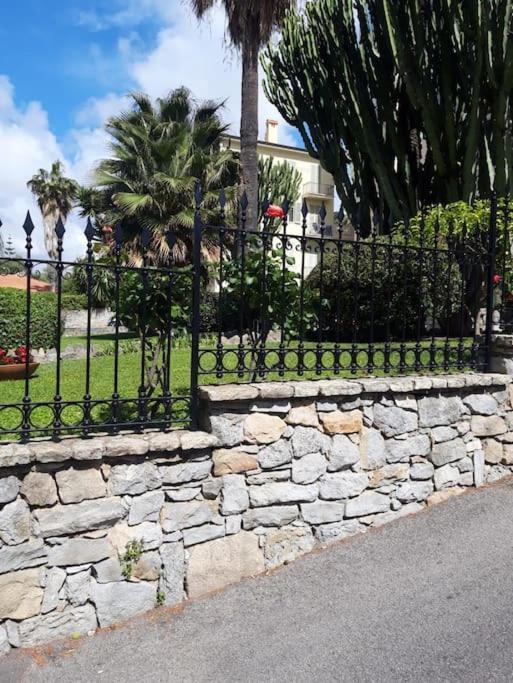 Apartamento La Casa Di Anna, In Palazzina Liberty Fronte Parco Bordighera Exterior foto