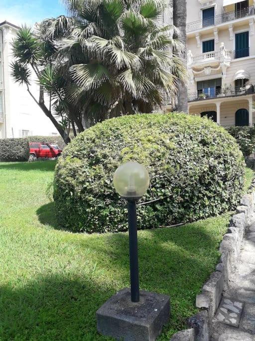 Apartamento La Casa Di Anna, In Palazzina Liberty Fronte Parco Bordighera Exterior foto