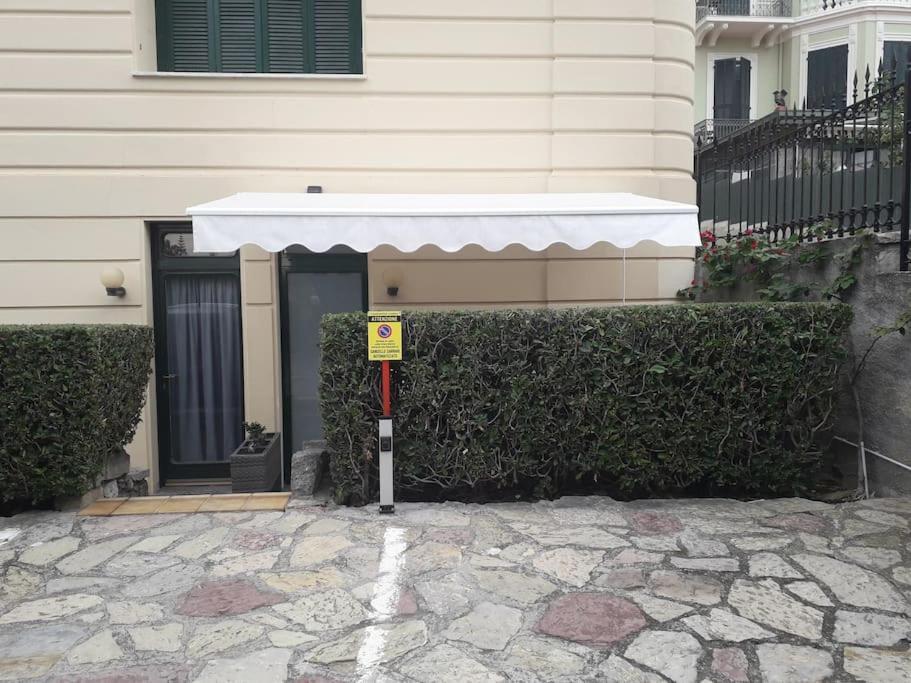 Apartamento La Casa Di Anna, In Palazzina Liberty Fronte Parco Bordighera Exterior foto