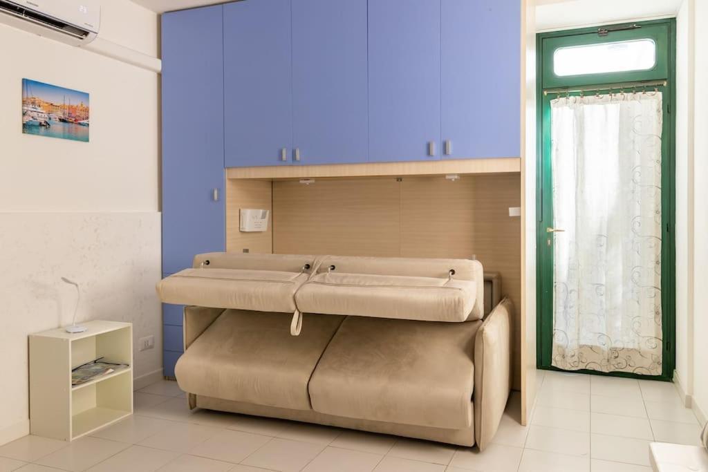 Apartamento La Casa Di Anna, In Palazzina Liberty Fronte Parco Bordighera Exterior foto